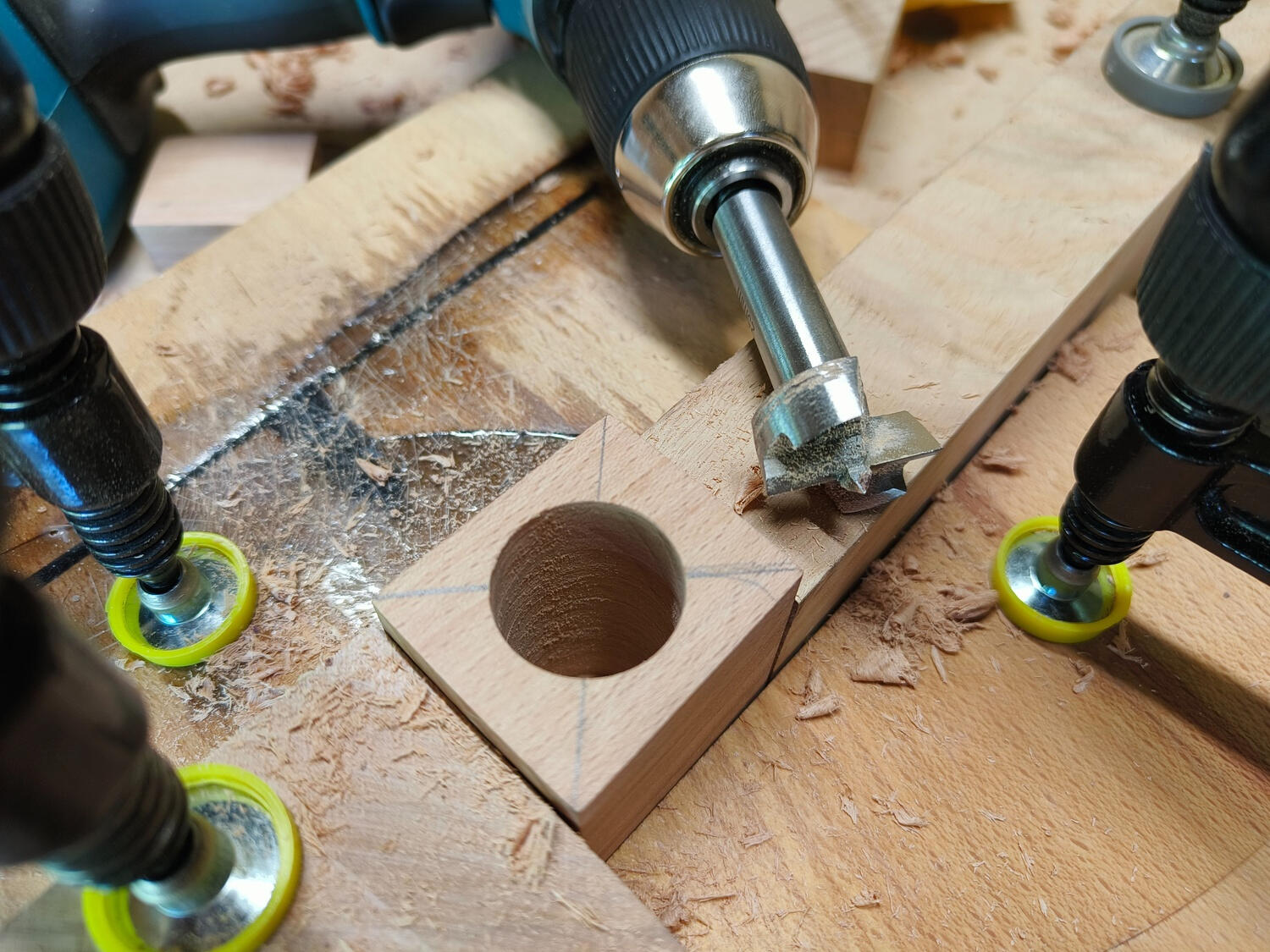 Forstner boor waarmee het gat werd gemaakt