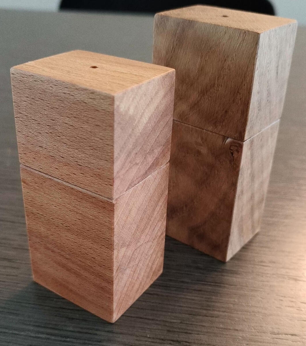 Beuk (links), eik (rechts)