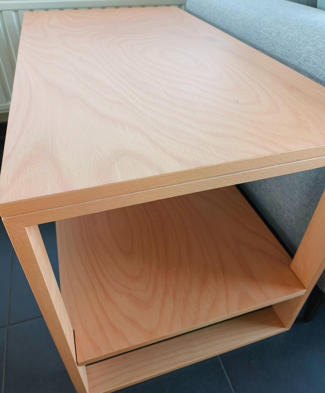 Houten bijzettafel Houten bijzettafel